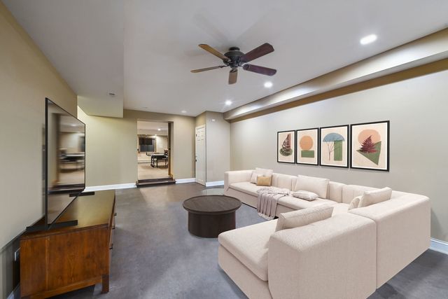 2009 MacKenzie Place 2009, Wheaton, IL 60187