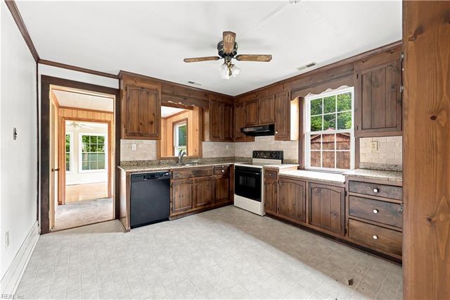 3124 Old Mill RD, Chesapeake, VA 23323