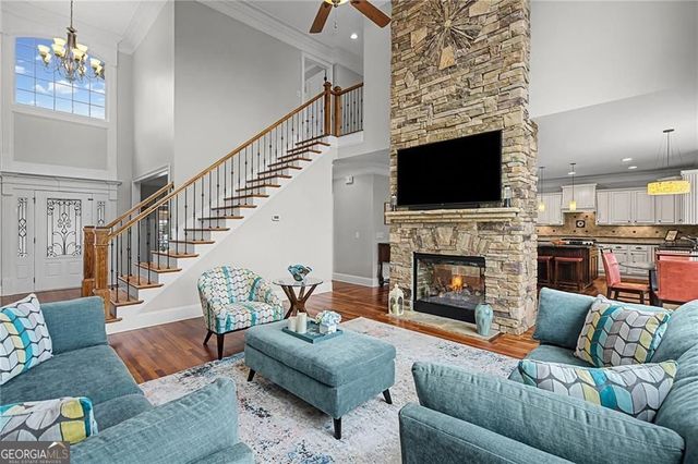 205 Timber Wolf Trail, Cumming, GA 30028