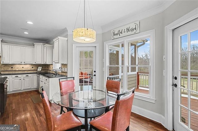 205 Timber Wolf Trail, Cumming, GA 30028