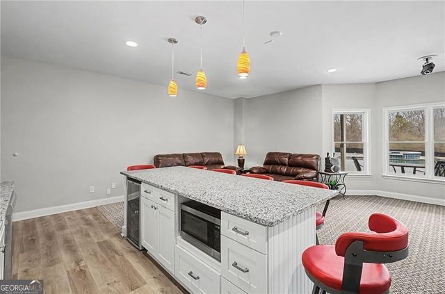 205 Timber Wolf Trail, Cumming, GA 30028