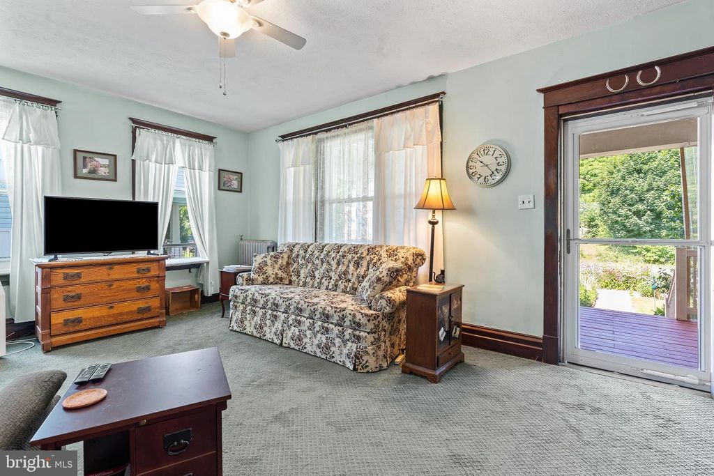 11115 GLENSIDE AVE, Hagerstown, MD 21740