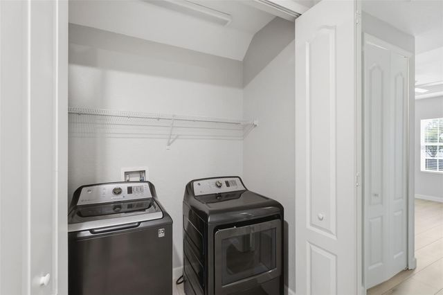 1812 GARDEN SAGE DRIVE, Oviedo, FL 32765