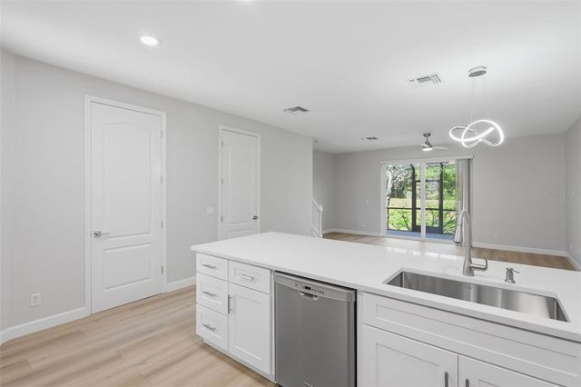 1812 GARDEN SAGE DRIVE, Oviedo, FL 32765