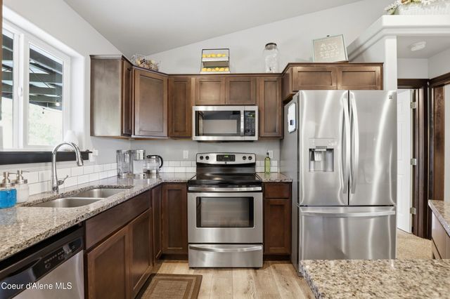 6559 W Conner ST, Rathdrum, ID 83858