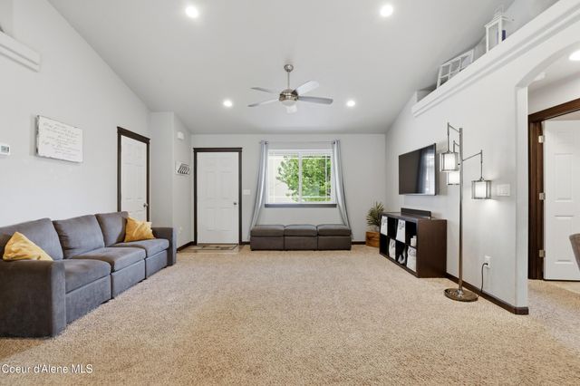 6559 W Conner ST, Rathdrum, ID 83858