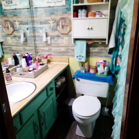 56701 E 310 Road 710, Monkey Island, OK 74331