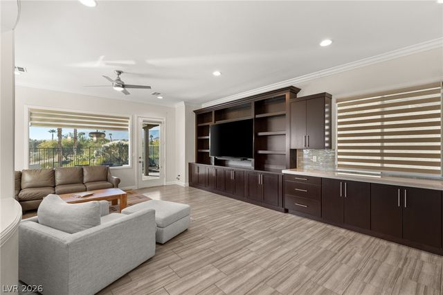 11305 Golden Chestnut Place, Las Vegas, NV 89135