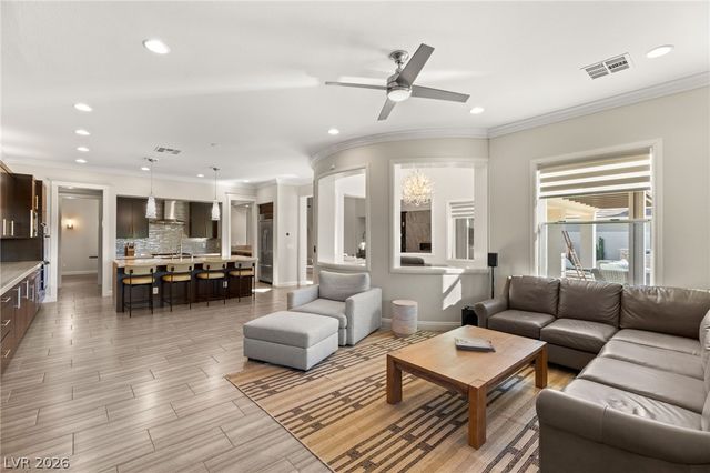 11305 Golden Chestnut Place, Las Vegas, NV 89135