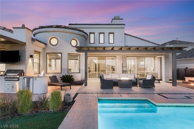 11305 Golden Chestnut Place, Las Vegas, NV 89135