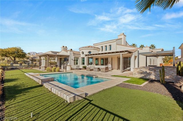 11305 Golden Chestnut Place, Las Vegas, NV 89135