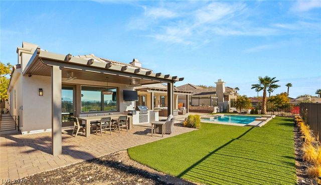 11305 Golden Chestnut Place, Las Vegas, NV 89135