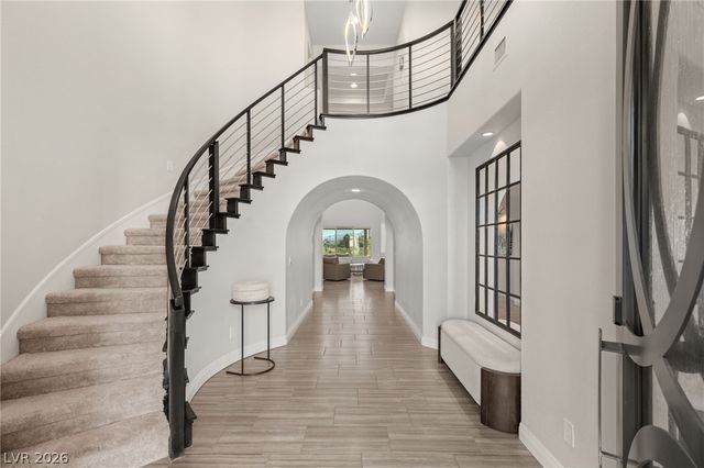 11305 Golden Chestnut Place, Las Vegas, NV 89135