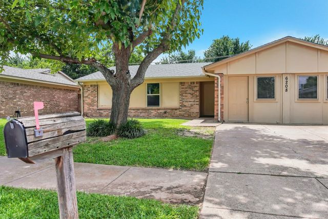 6208 Kary Lynn Drive S, Watauga, TX 76148