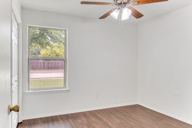 6208 Kary Lynn Drive S, Watauga, TX 76148