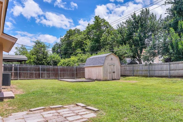 6208 Kary Lynn Drive S, Watauga, TX 76148