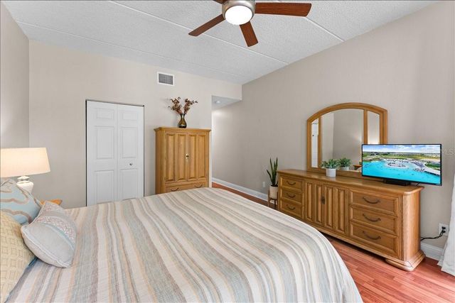 10 SHAMROCK WAY 10, Oldsmar, FL 34677