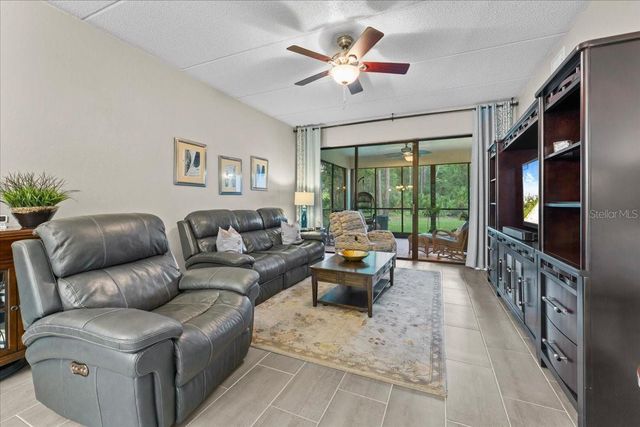 10 SHAMROCK WAY 10, Oldsmar, FL 34677