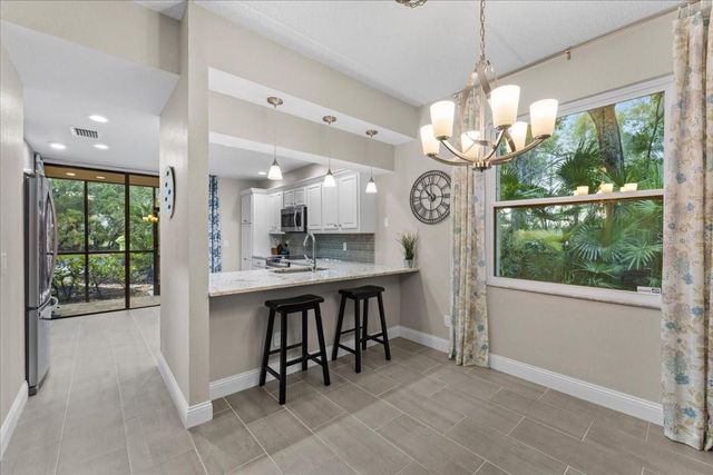 10 SHAMROCK WAY 10, Oldsmar, FL 34677