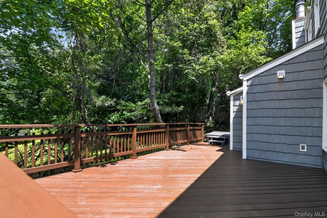 1 Gates Place, Tappan, NY 10983