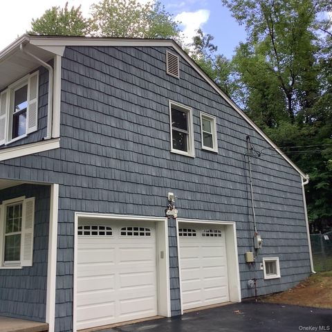 1 Gates Place, Tappan, NY 10983