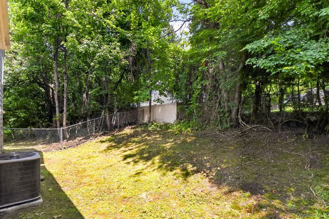 1 Gates Place, Tappan, NY 10983