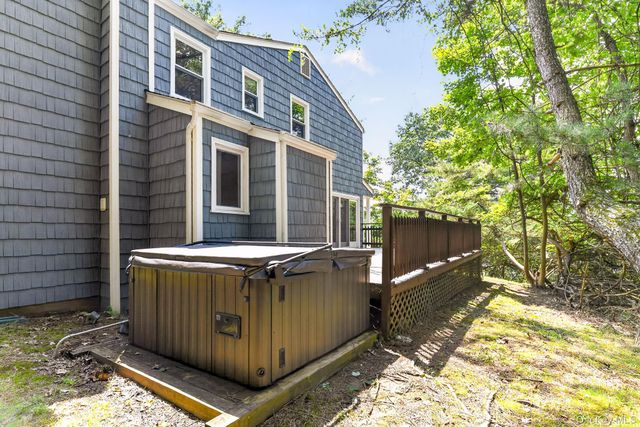 1 Gates Place, Tappan, NY 10983