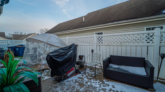 215 Dundee Street, Valparaiso, IN 46385