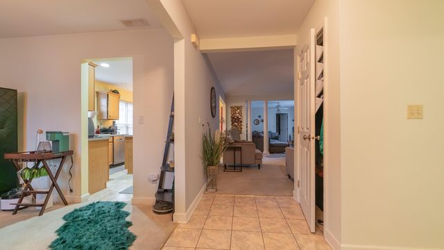 215 Dundee Street, Valparaiso, IN 46385