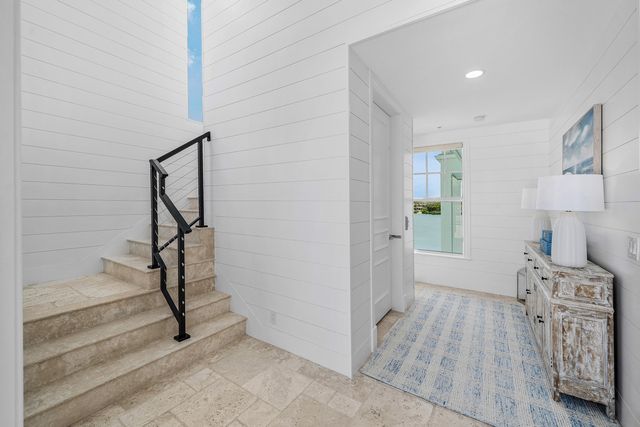 17727 SE Federal Highway, Jupiter, FL 33469