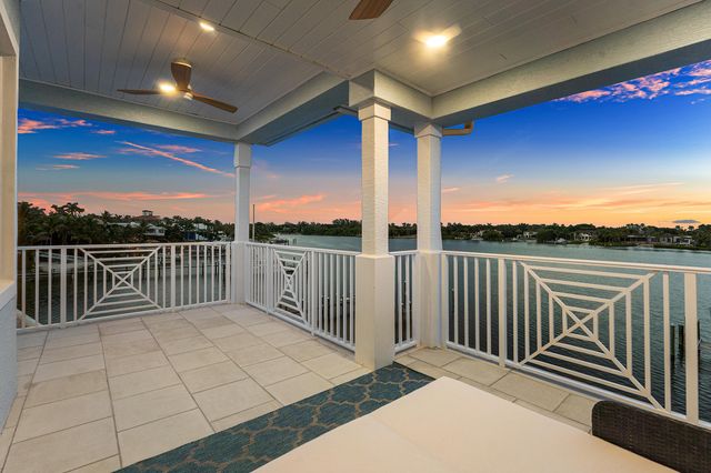 17727 SE Federal Highway, Jupiter, FL 33469