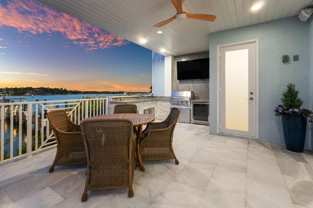 17727 SE Federal Highway, Jupiter, FL 33469