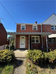 1145 Shadycrest Dr, Beechview, PA 15216