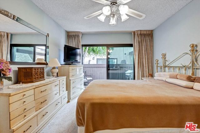 6716 Clybourn Avenue 149, North Hollywood (los Angeles), CA 91606