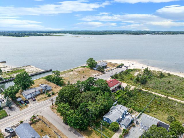296 Longneck Boulevard, Riverhead, NY 11901