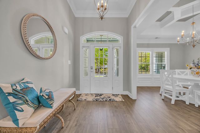 181 Highwood Circle, Murrells Inlet, SC 29576