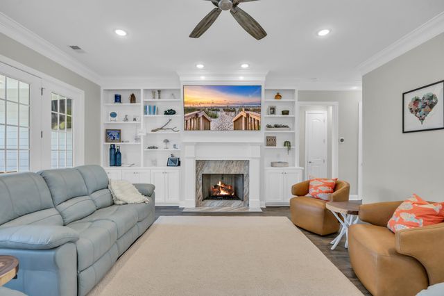 181 Highwood Circle, Murrells Inlet, SC 29576