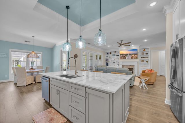 181 Highwood Circle, Murrells Inlet, SC 29576