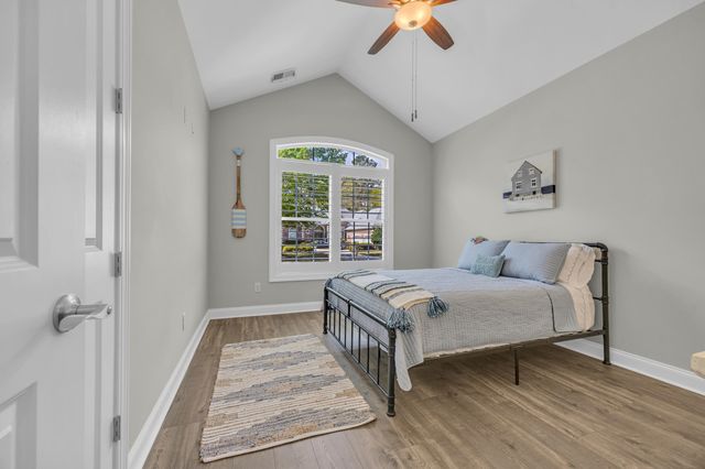 181 Highwood Circle, Murrells Inlet, SC 29576