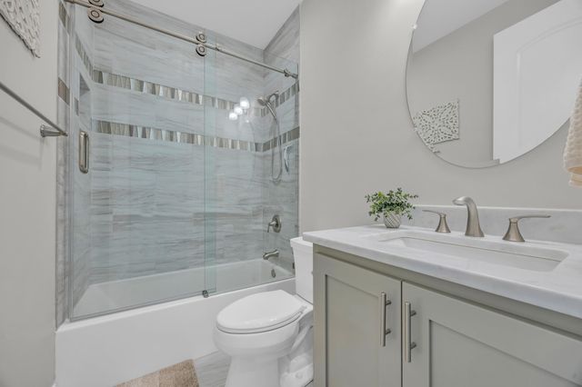181 Highwood Circle, Murrells Inlet, SC 29576