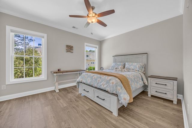 181 Highwood Circle, Murrells Inlet, SC 29576
