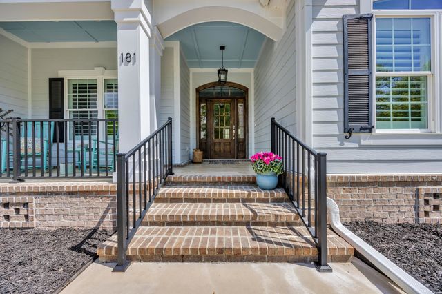 181 Highwood Circle, Murrells Inlet, SC 29576