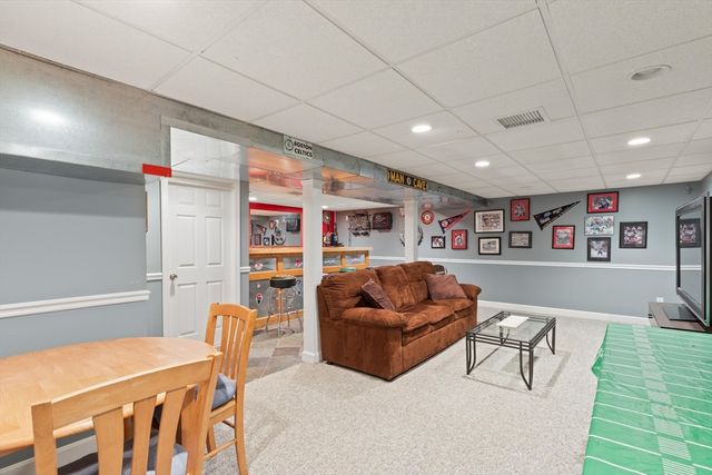 20 Raymond Avenue, Raynham, MA 02767