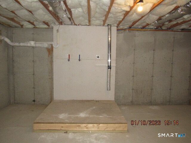 43 Warm Earth Road, Naugatuck, CT 06770