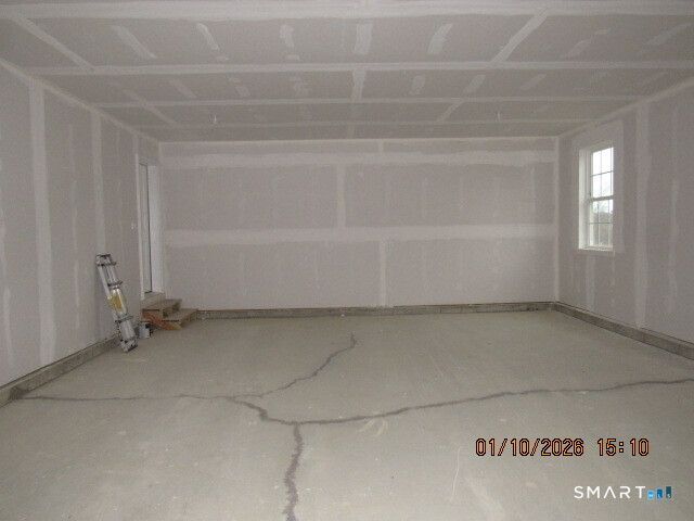 43 Warm Earth Road, Naugatuck, CT 06770