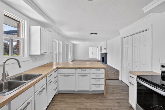 755 Sherman Road, Saginaw, MI 48604