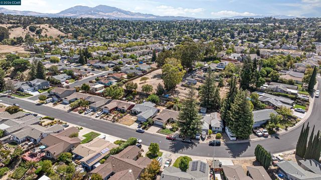 912 Marie Ave, Martinez, CA 94553