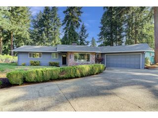2203 Ne LANDOVER Dr, Vancouver, WA 98684