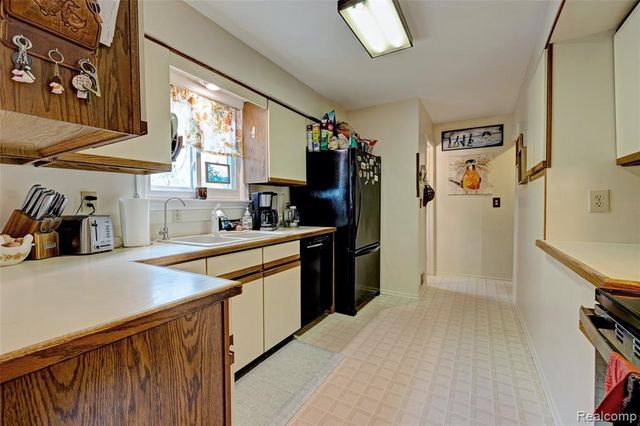 6437 Oriole Drive, Flint, MI 48506