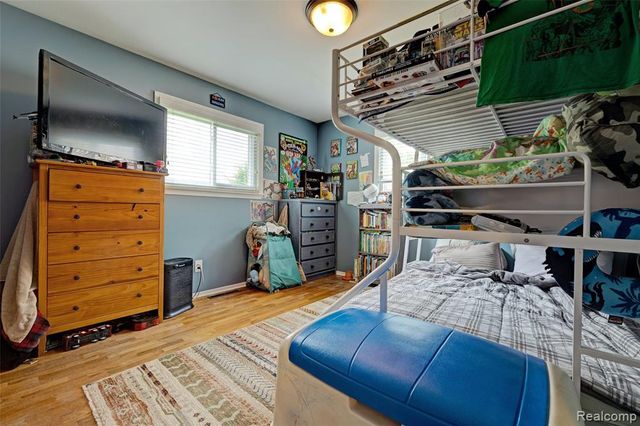 6437 Oriole Drive, Flint, MI 48506